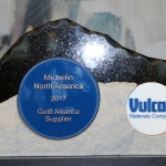 VulcanGoldAllianceSupplierawardtoMichelin.jpg