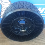 Tweel18x8.5N10comfort.jpg